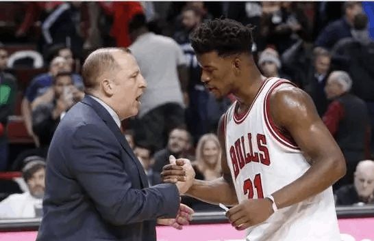 球员的合作 球员的合作