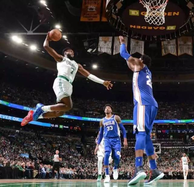 防守时仍能 防守时仍能