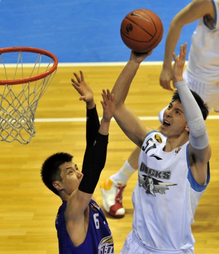 公开不满 公开不满